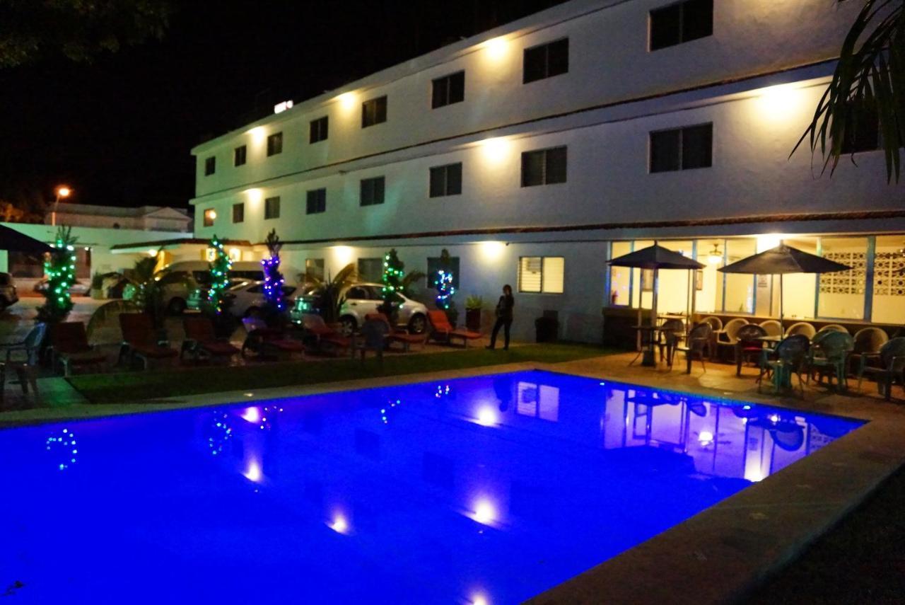 Hotel Las Dalias Inn Mérida Eksteriør billede
